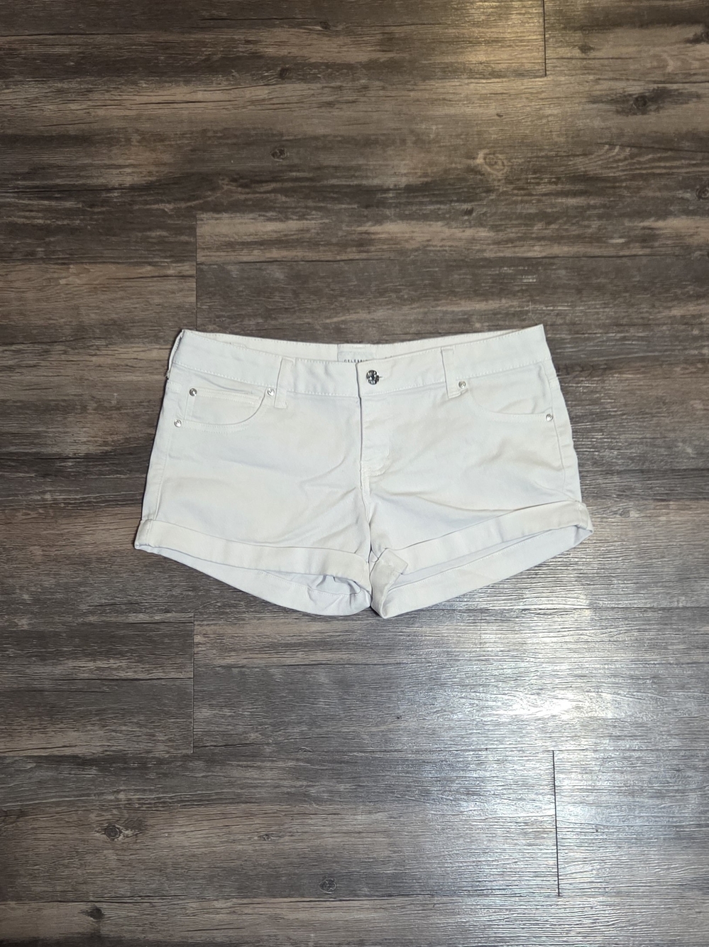 White Cuffed Denim Shorts Womens Juniors Size 11 / 30